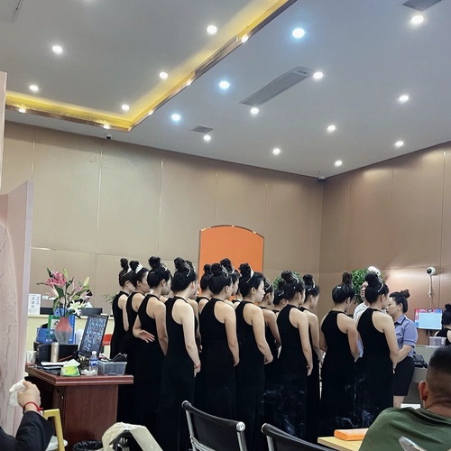 华纳万宝路客服经理办公环境
